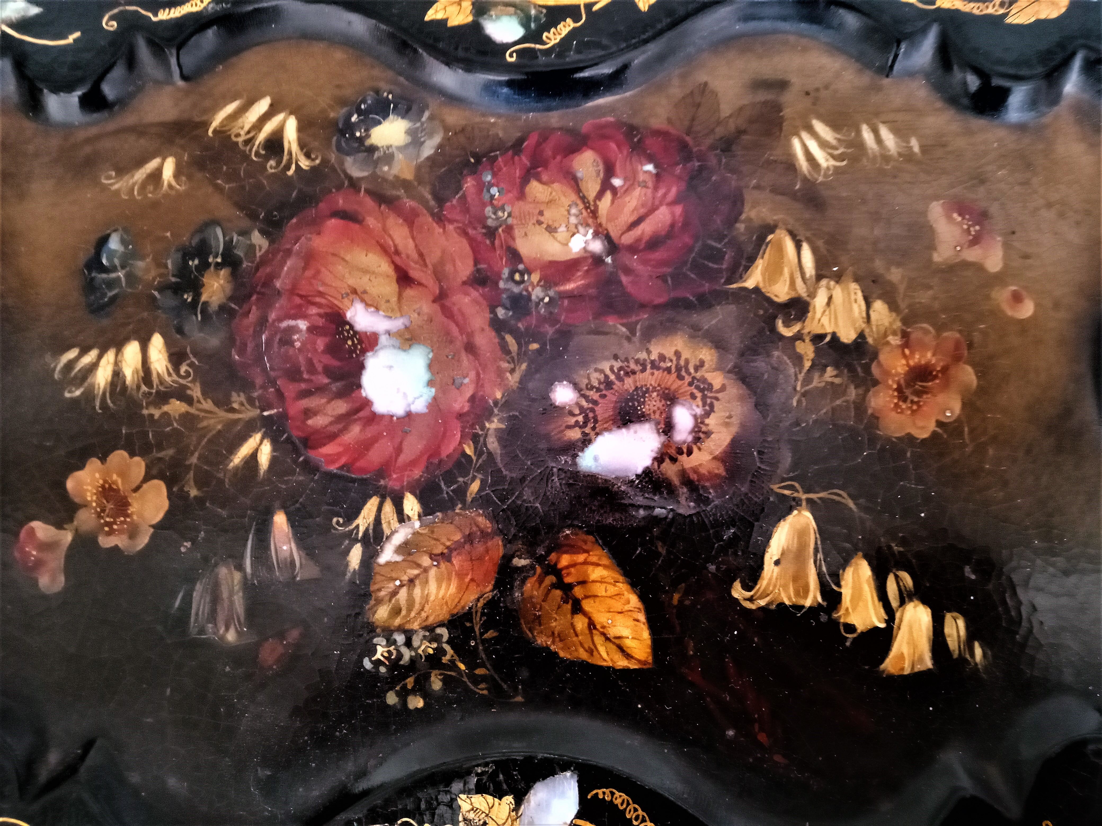 Burgauté writer with gilding, decorations painted with flowers, Napoleon III era