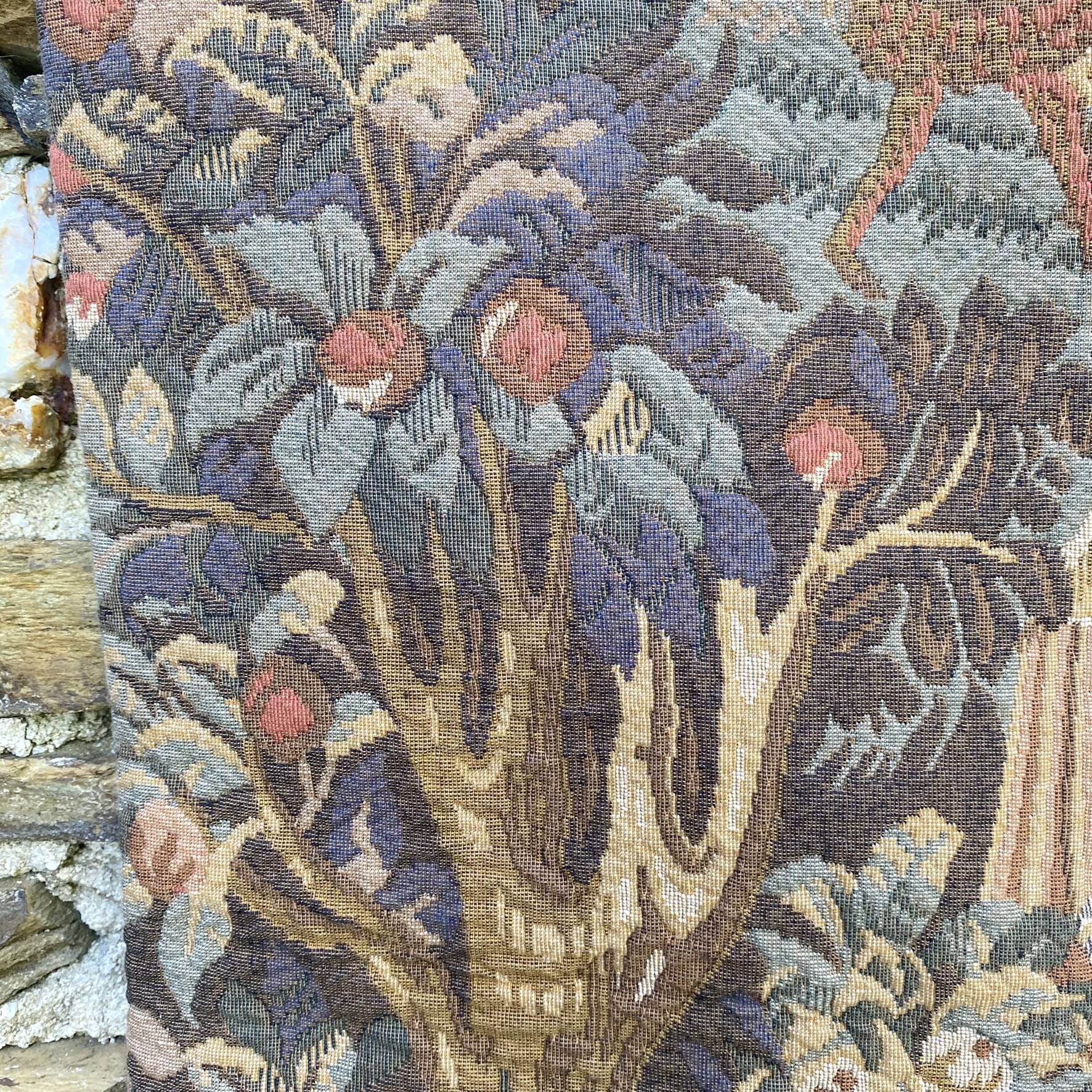 Medieval style wall tapestry 100 × 64 cm