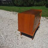 Commode pieds compas