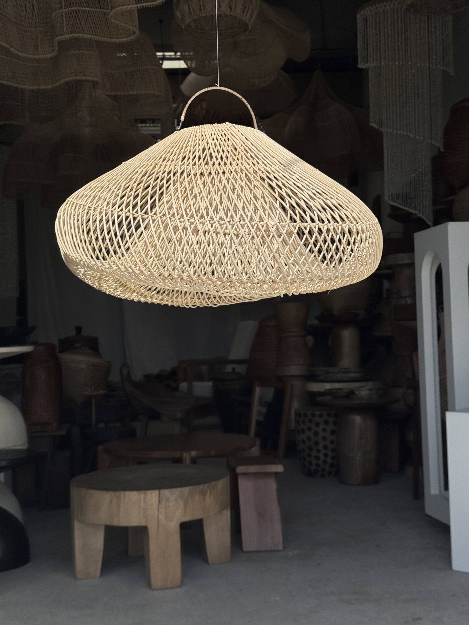 Suspension or rattan lampshade in the shape of a cloud or flattened bubble D60 H35