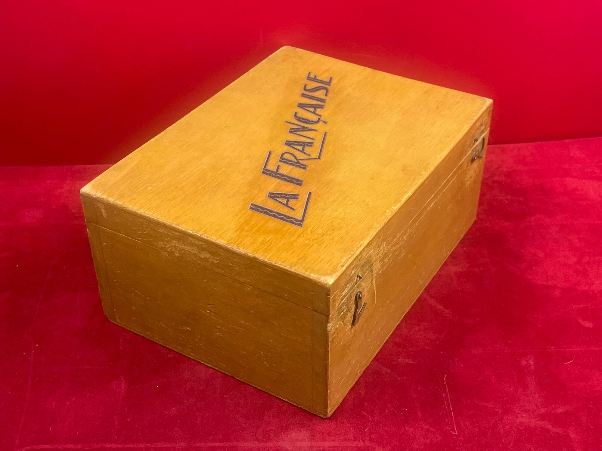 Old box advertising wood "la française" collection decoration flea market