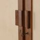 Meuble en bois à deux portes des années 1960, recouvert de tissu, de style italien.