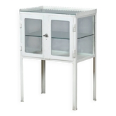 Cabinet médical, vers 1920
