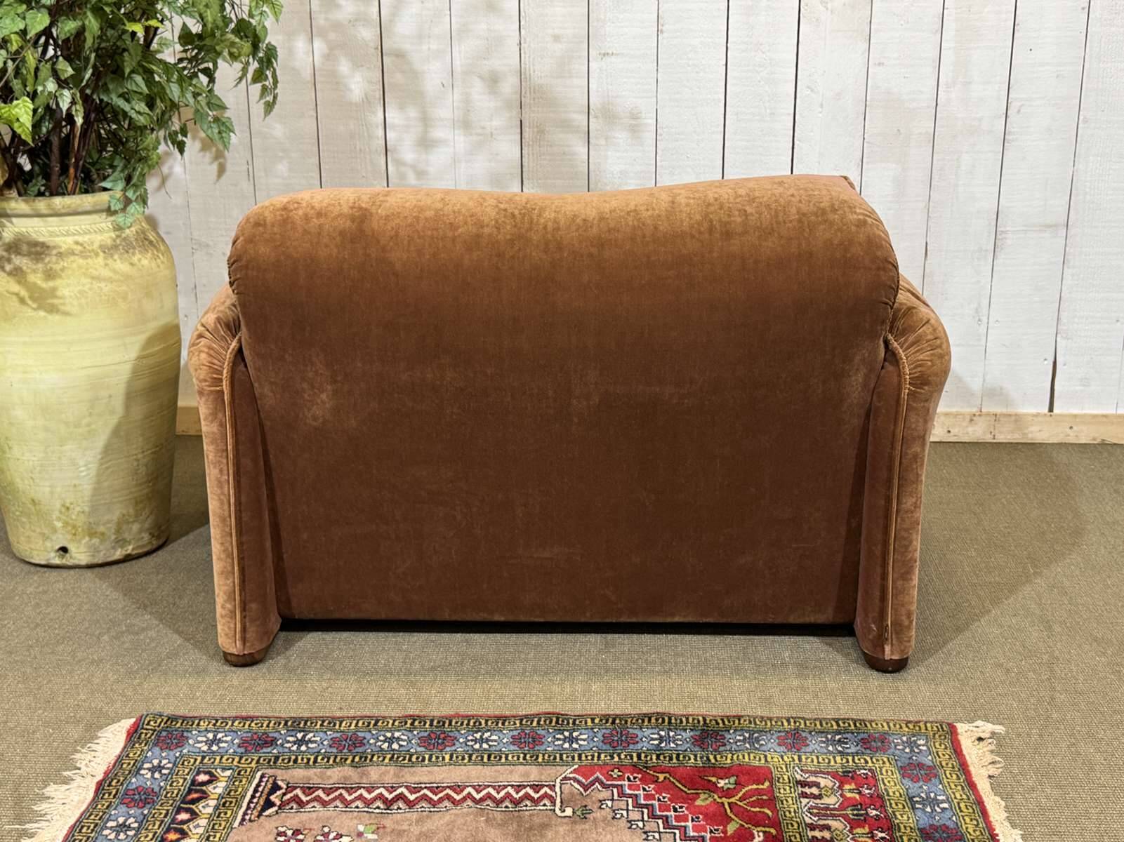 Maralunga armchair by Cassina, Gordon velvet in rust colour.