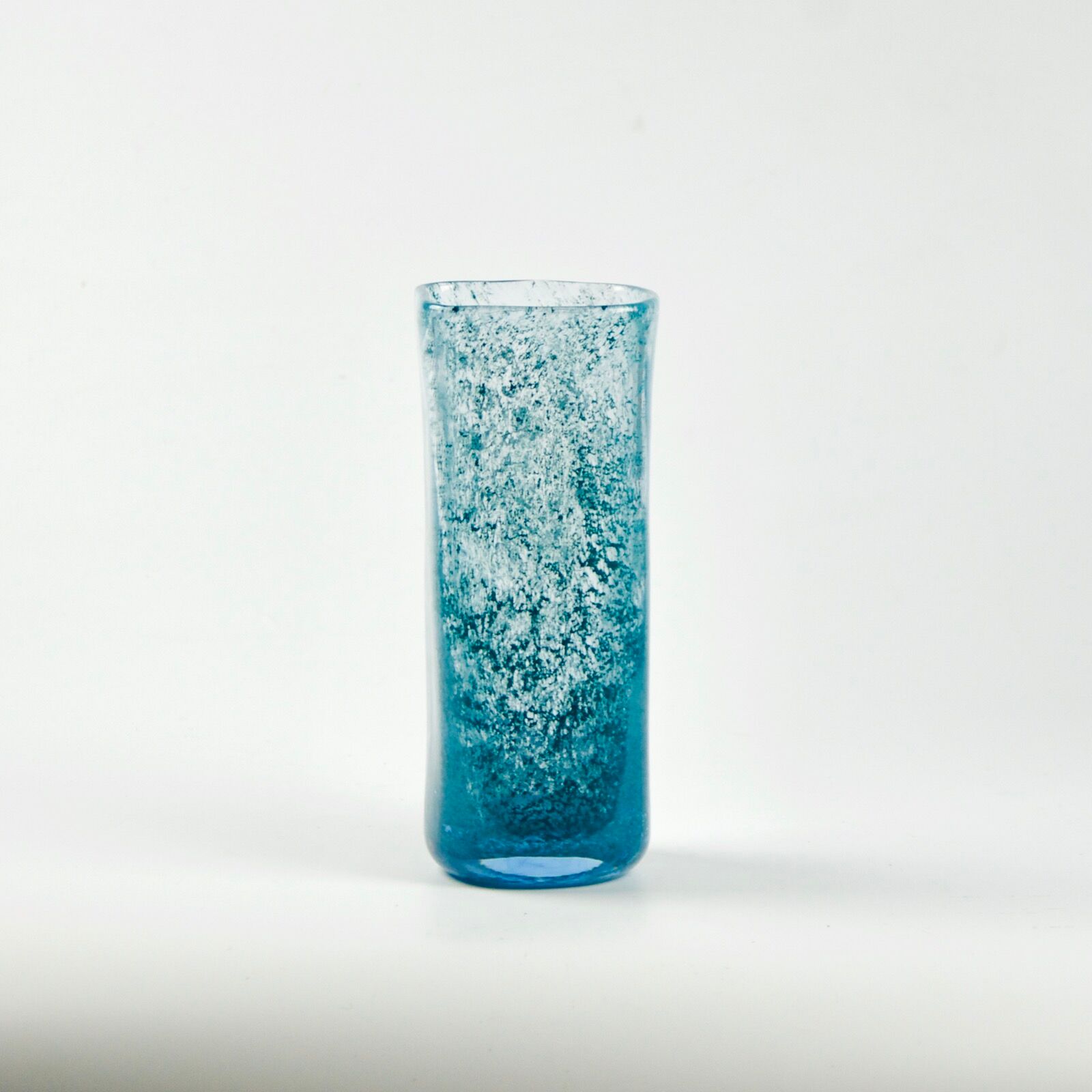 Spotted blown glass vase