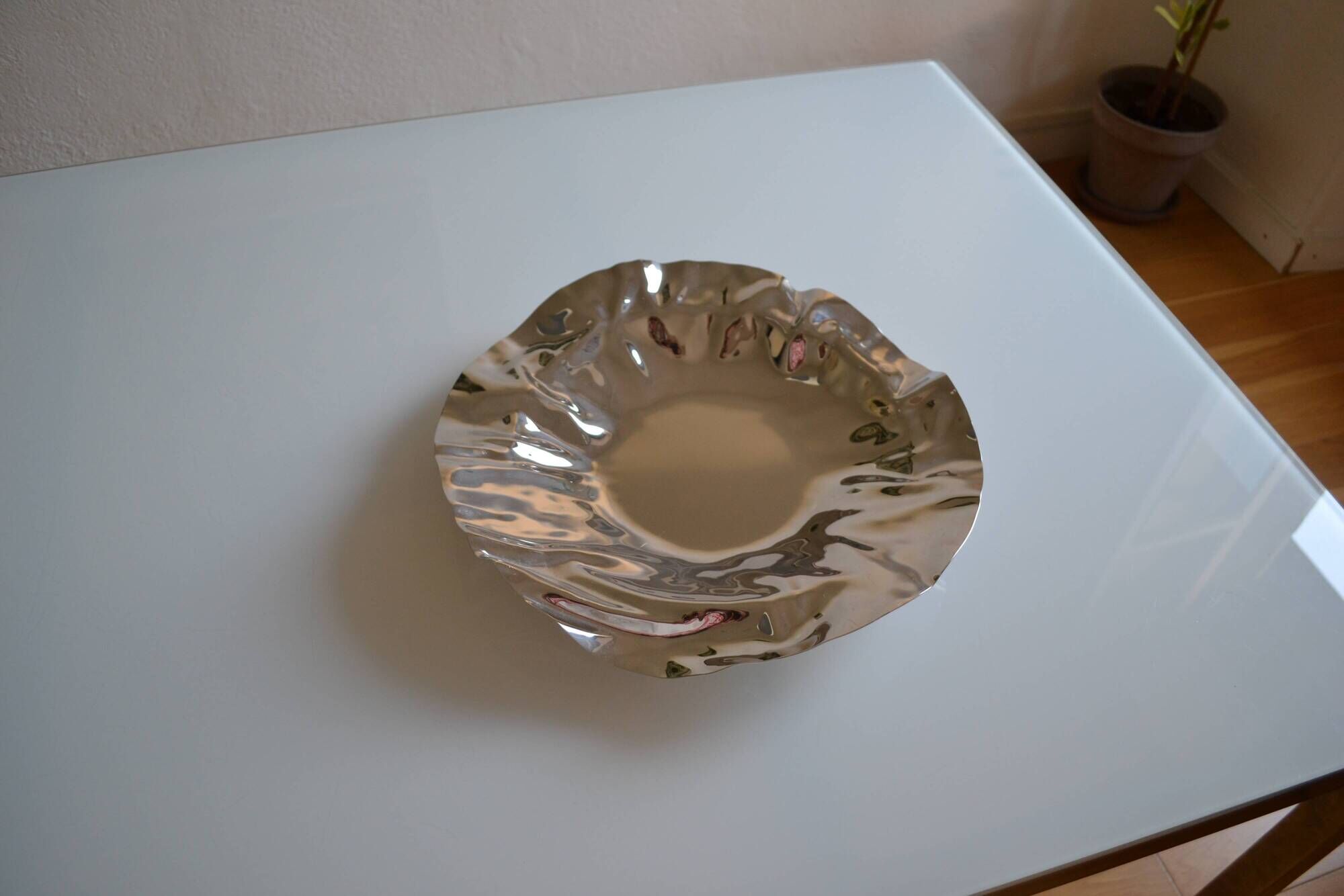 Large Alessi stainless steel bowl by Lluis Clotet 2001 Vintage Italy Diam. 38cm