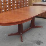 Baumann vintage Scandinavian style oval table with extension