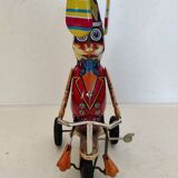 Duck mechanical toy with tinplate metal key