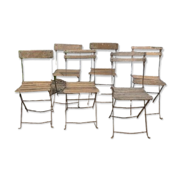 Set of folding garden chairs