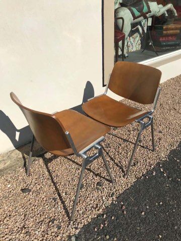 Paire de chaises par Giancarlo Piretti
