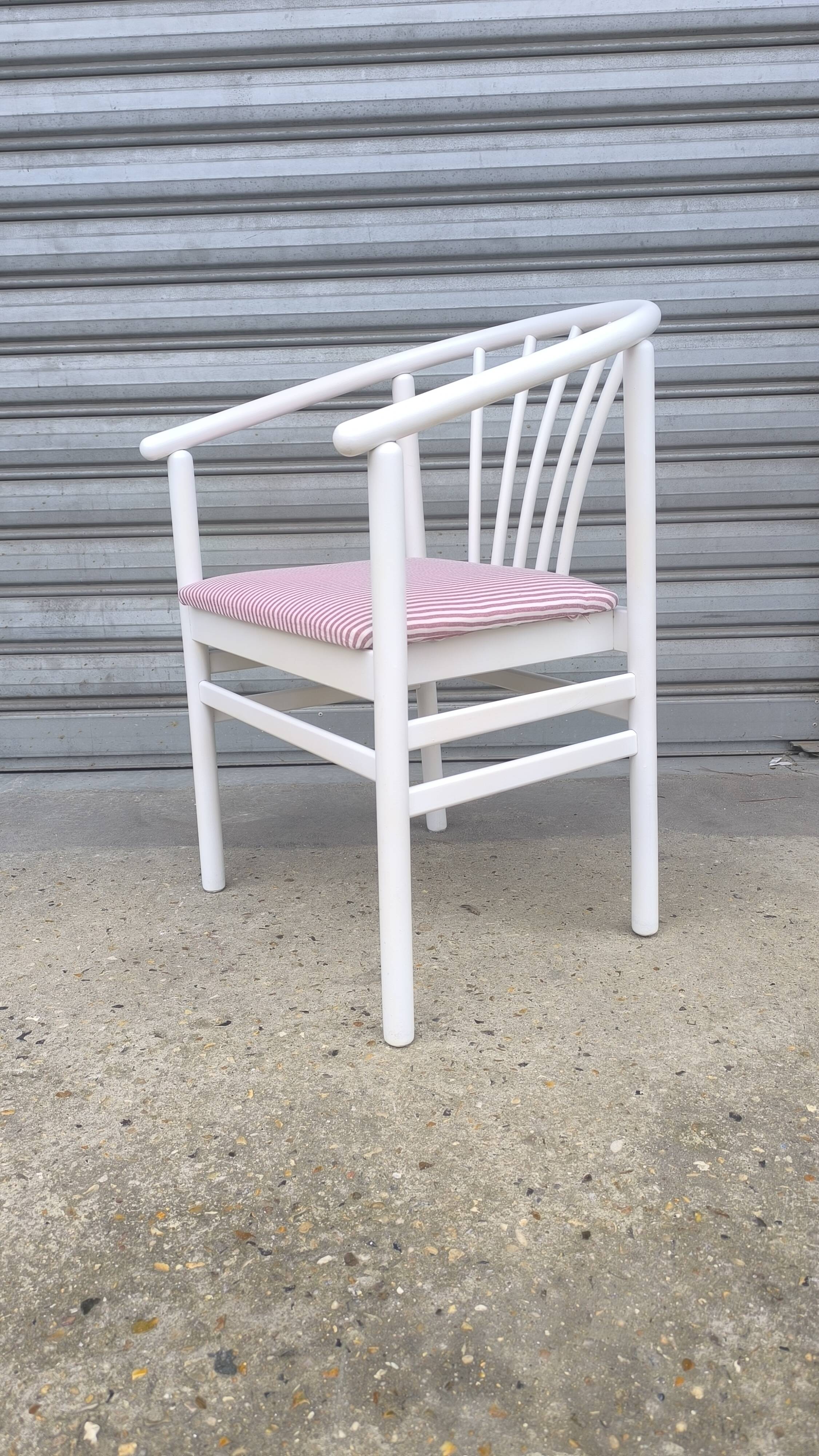 Italian armchair from the 80s