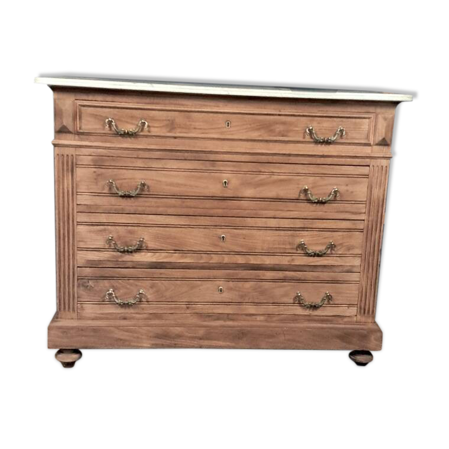 Old chest of drawers