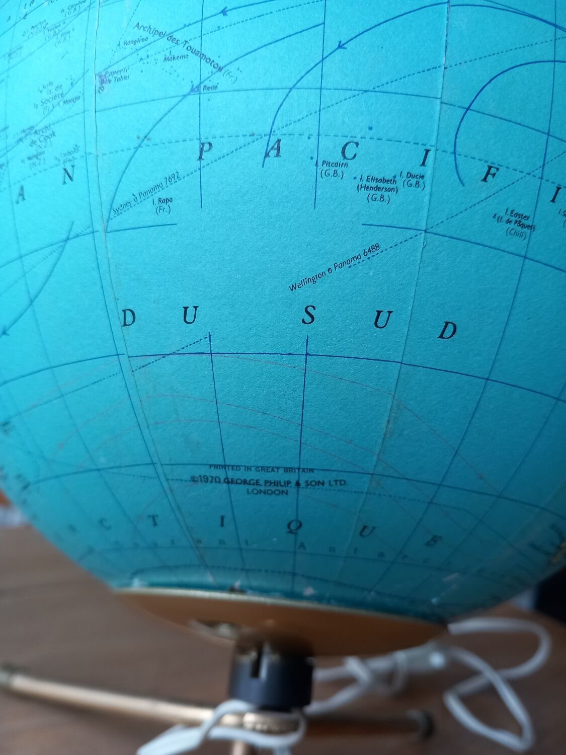 Vintage illuminated globe