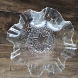 Cup, empty pockets in voluted molded glass decoration stars