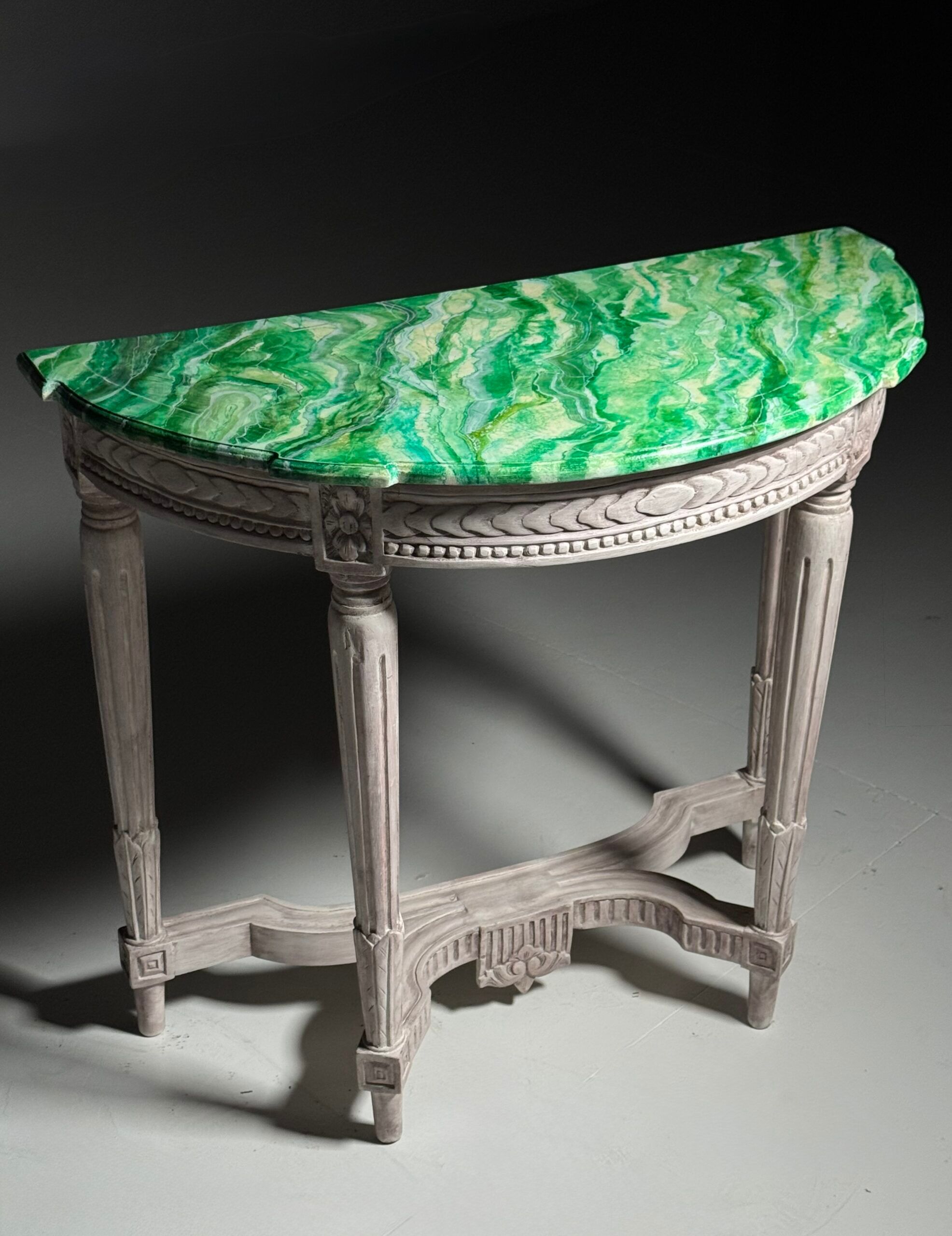 Set of 2 Louis Seize style side tables