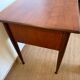 Bureau vintage style scandinave pieds fuselés
