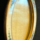 Enamel frame painted rose patterns for family portrait
