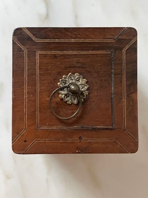Boite à bijoux en bois de palissandre XIXème siècle