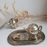 Set three pieces salt shaker and pepper teapots miniature teapots