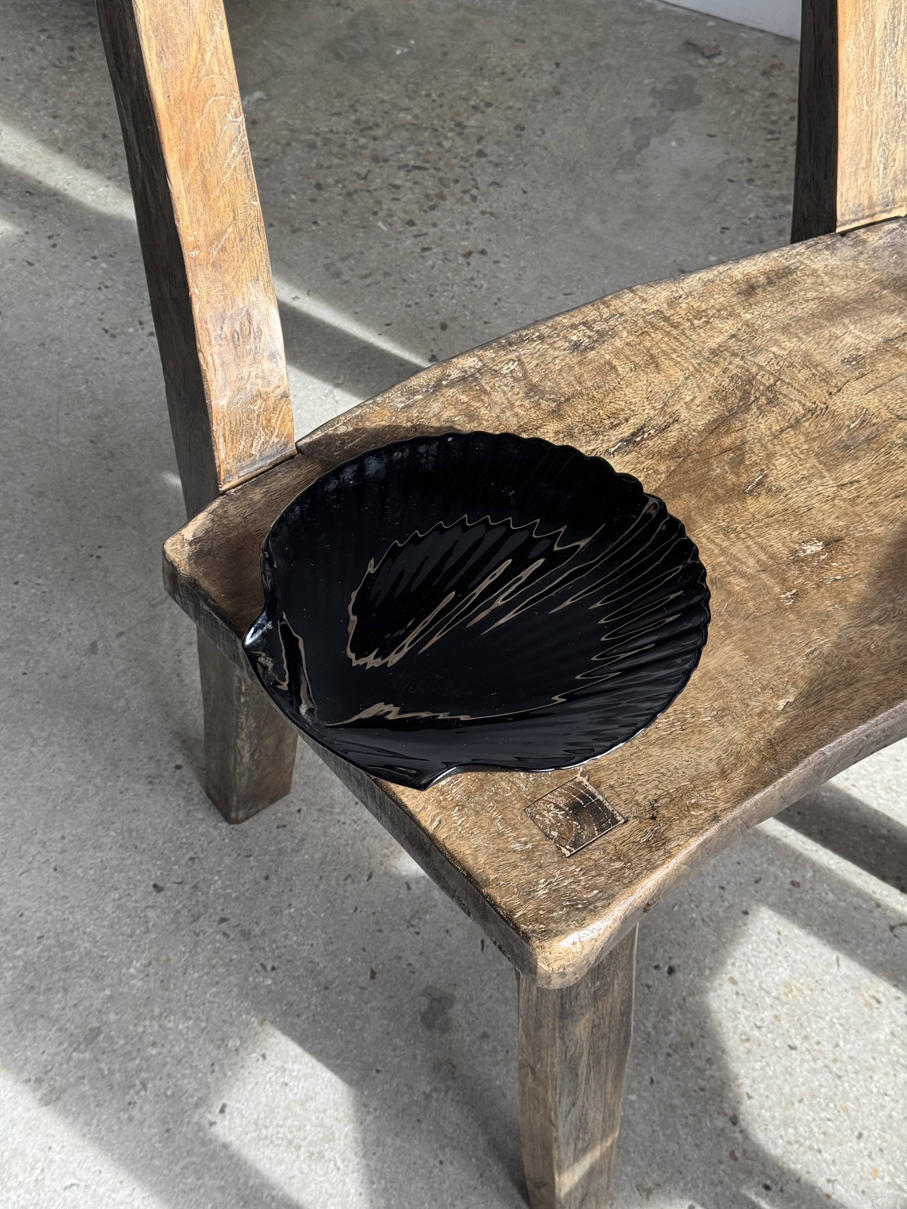 Pair of vintage black glass shell dishes D32 and D26