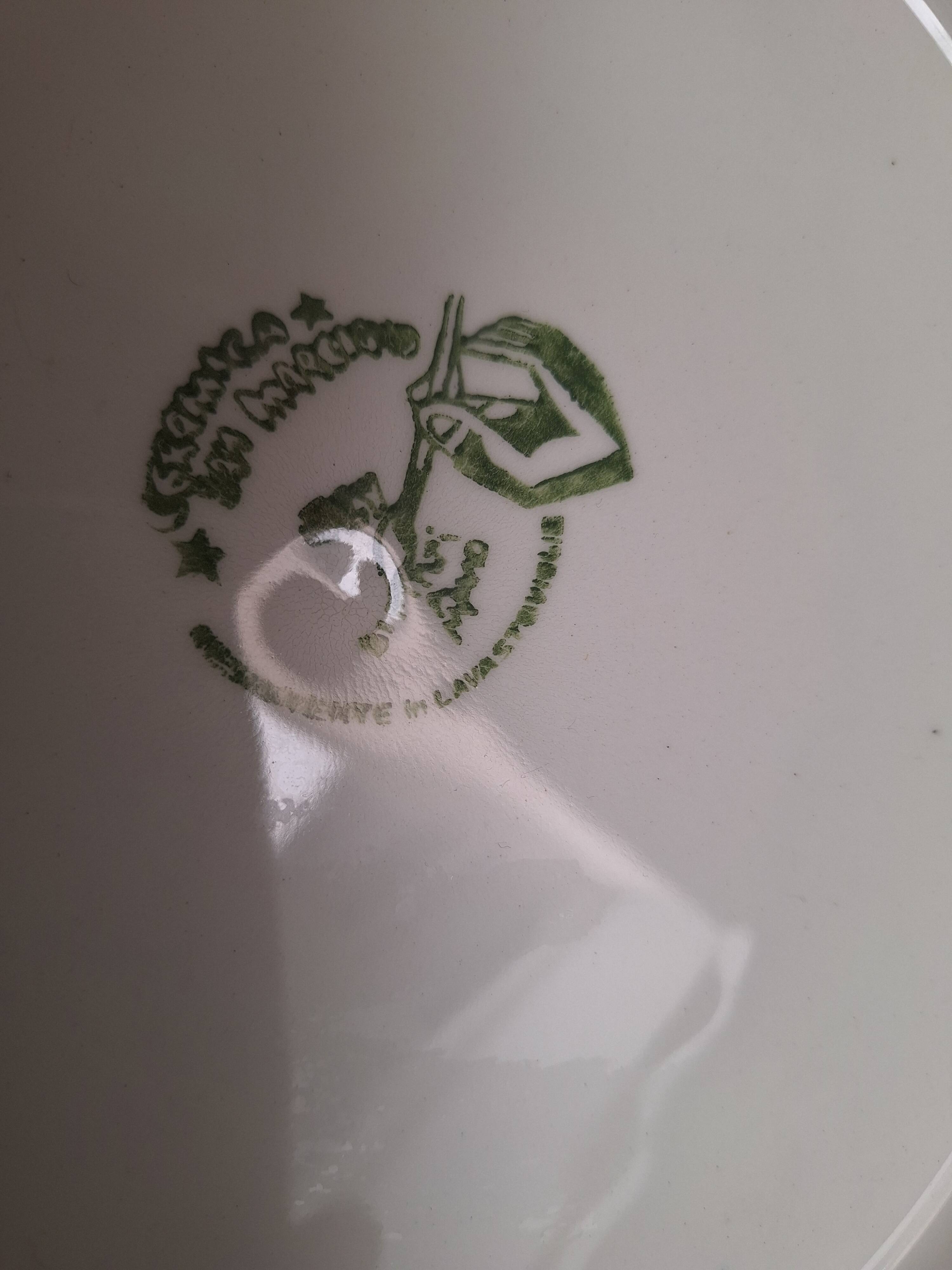 Breastfeeding plate