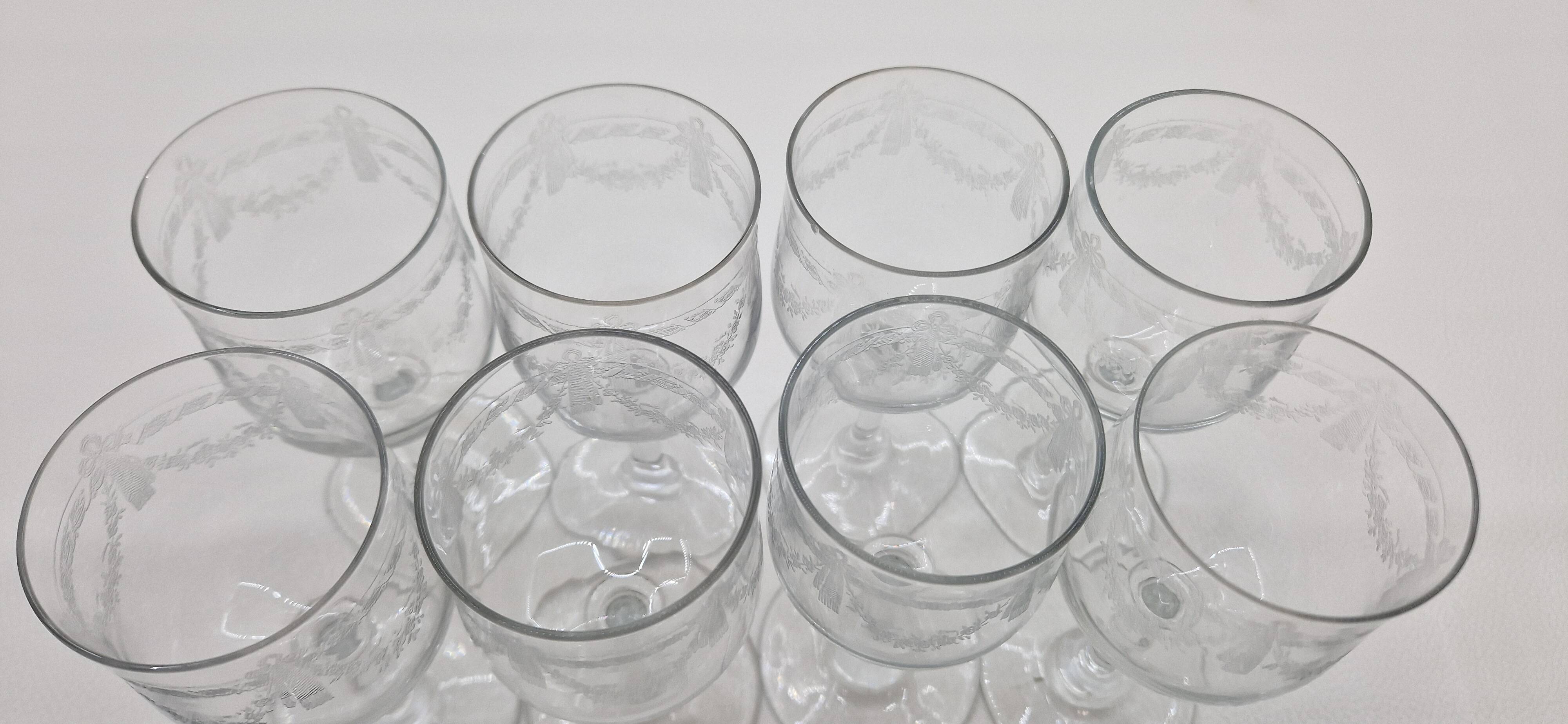 8 engraved crystal glasses