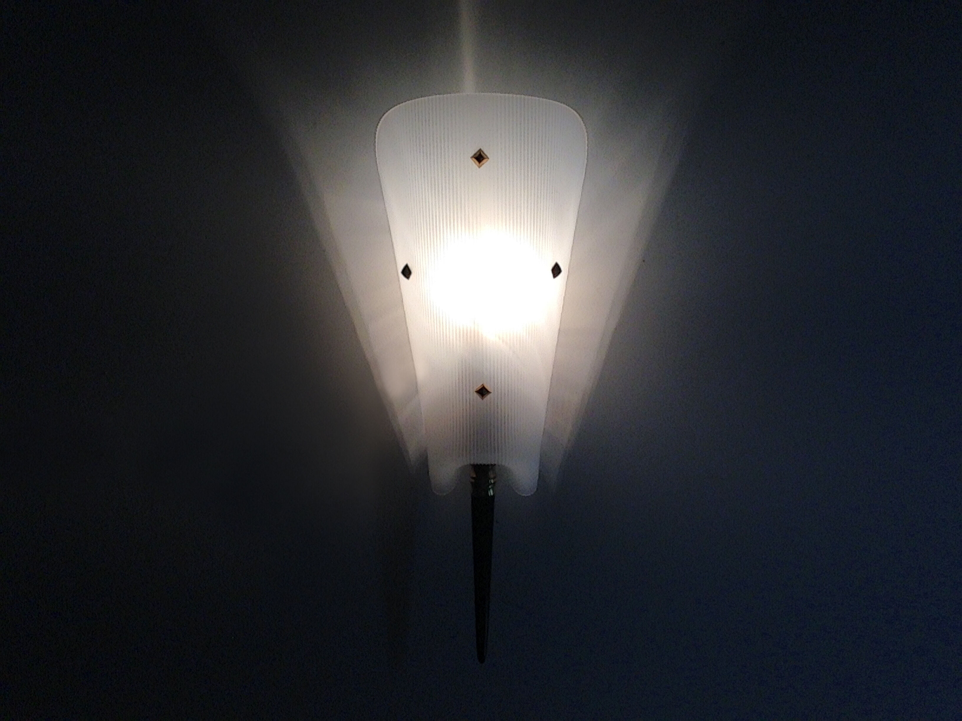 Pair of brass and plexiglass rockabilly rockabilly wall light