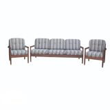 Elegant Danish extendable 3 seats sofa in teak, 1970s