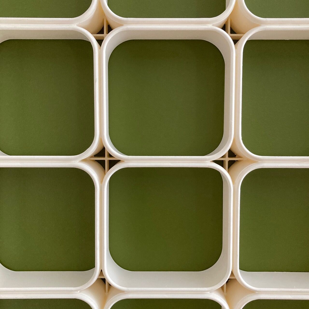 White 70's plastic module shelf