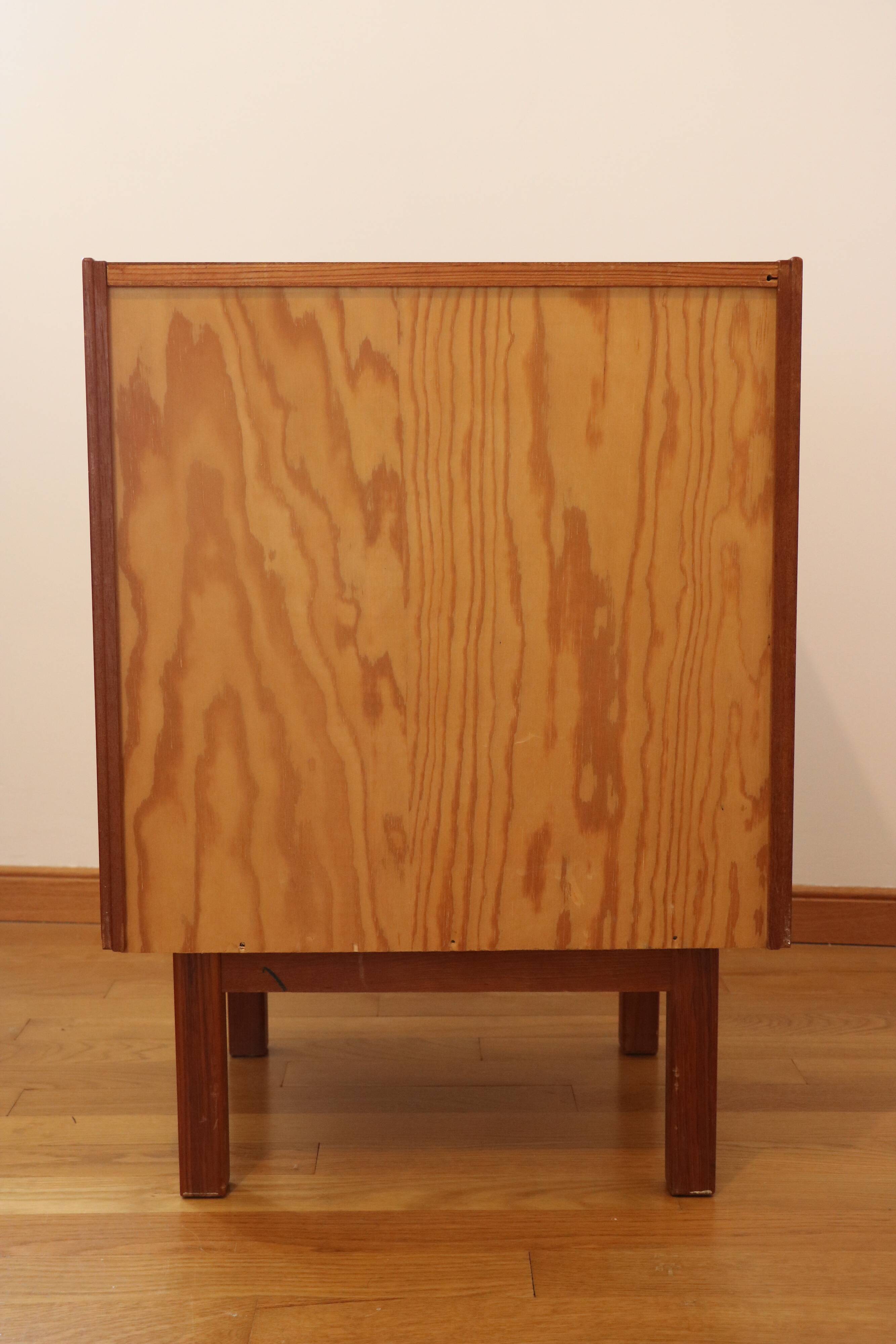 1960s Scandinavian teak chest of drawers