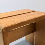 Tabouret pour les appartements "les Arcs"  de Charlotte Perriand