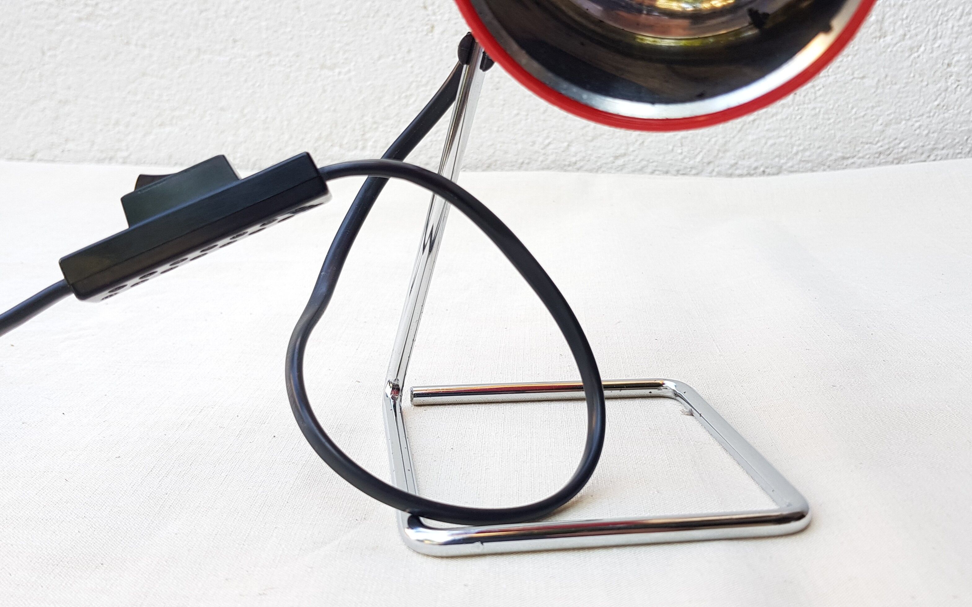 Lampe de bureau 80's rouge