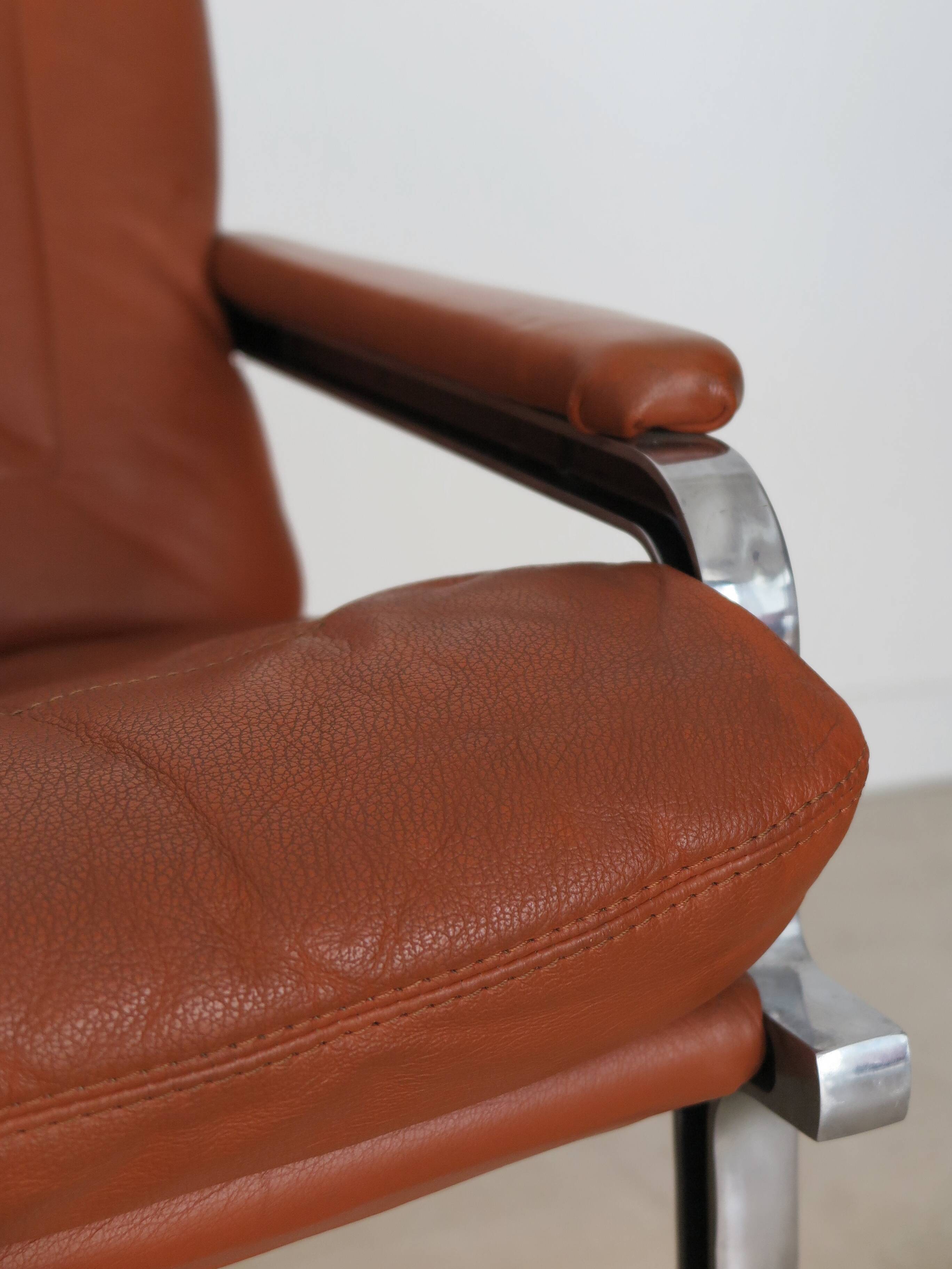 Andre Vandenbeuck for Strassle International armchairs model Aluline, Switzerland 1960s