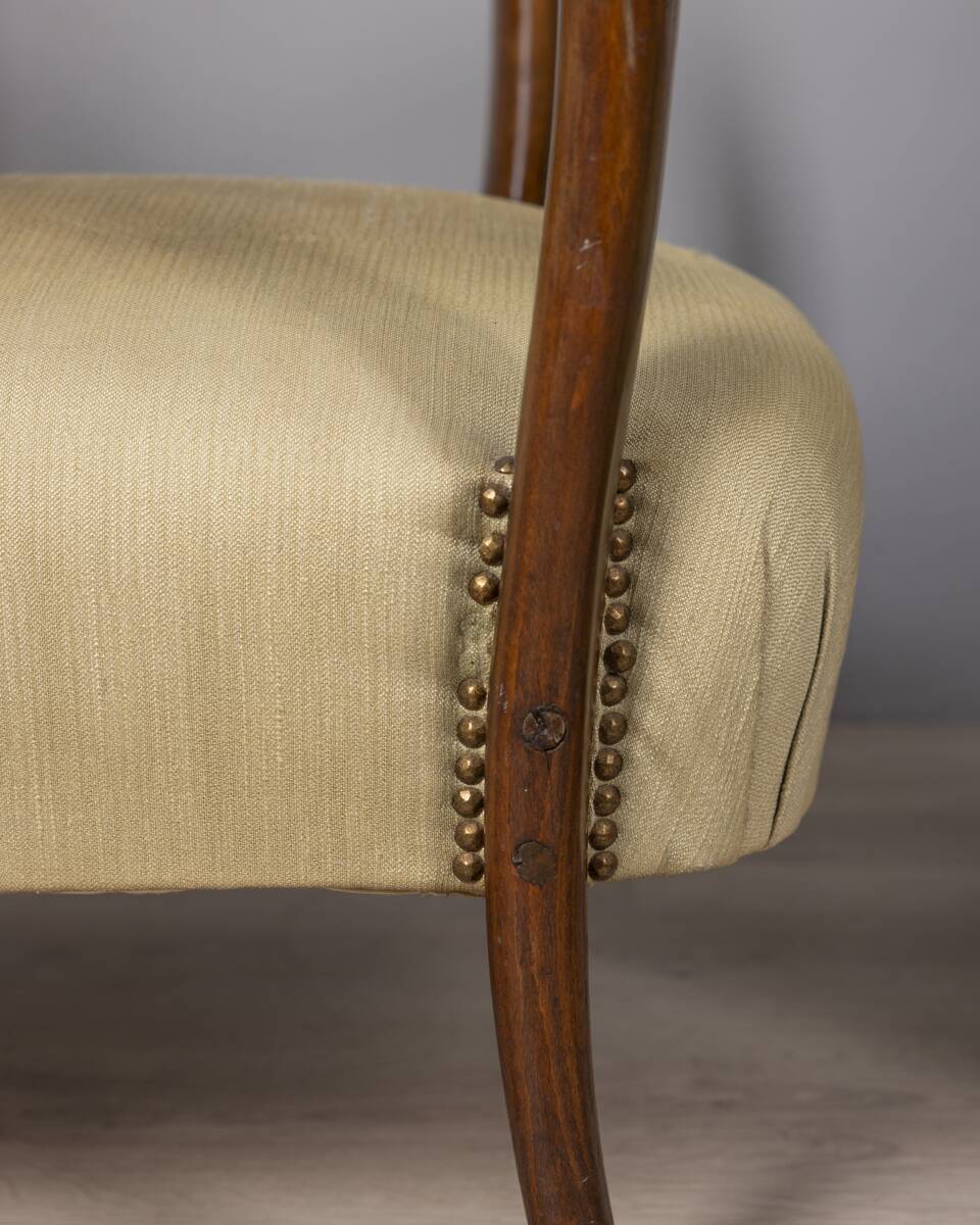 PAIR OF VINTAGE 1940S ARMCHAIRS IN WOOD AND FABRIC, ITALIAN DESIGN