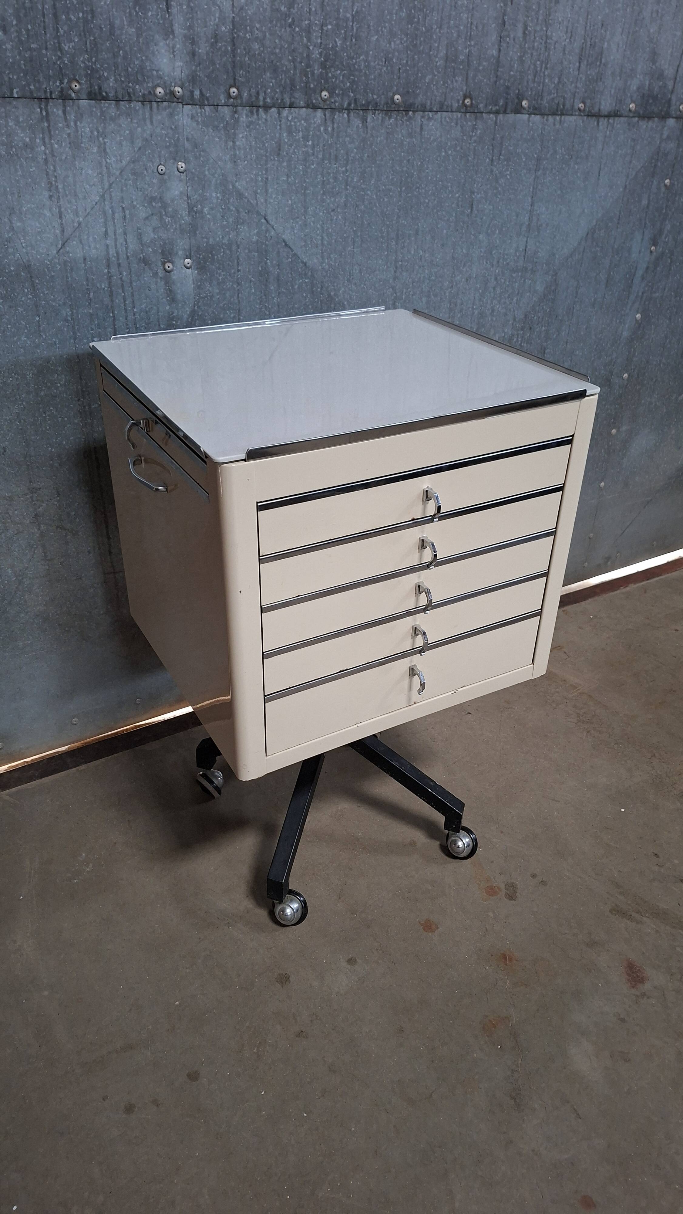 Meuble dentaire Baisch / meuble médical / caisson à roulettes