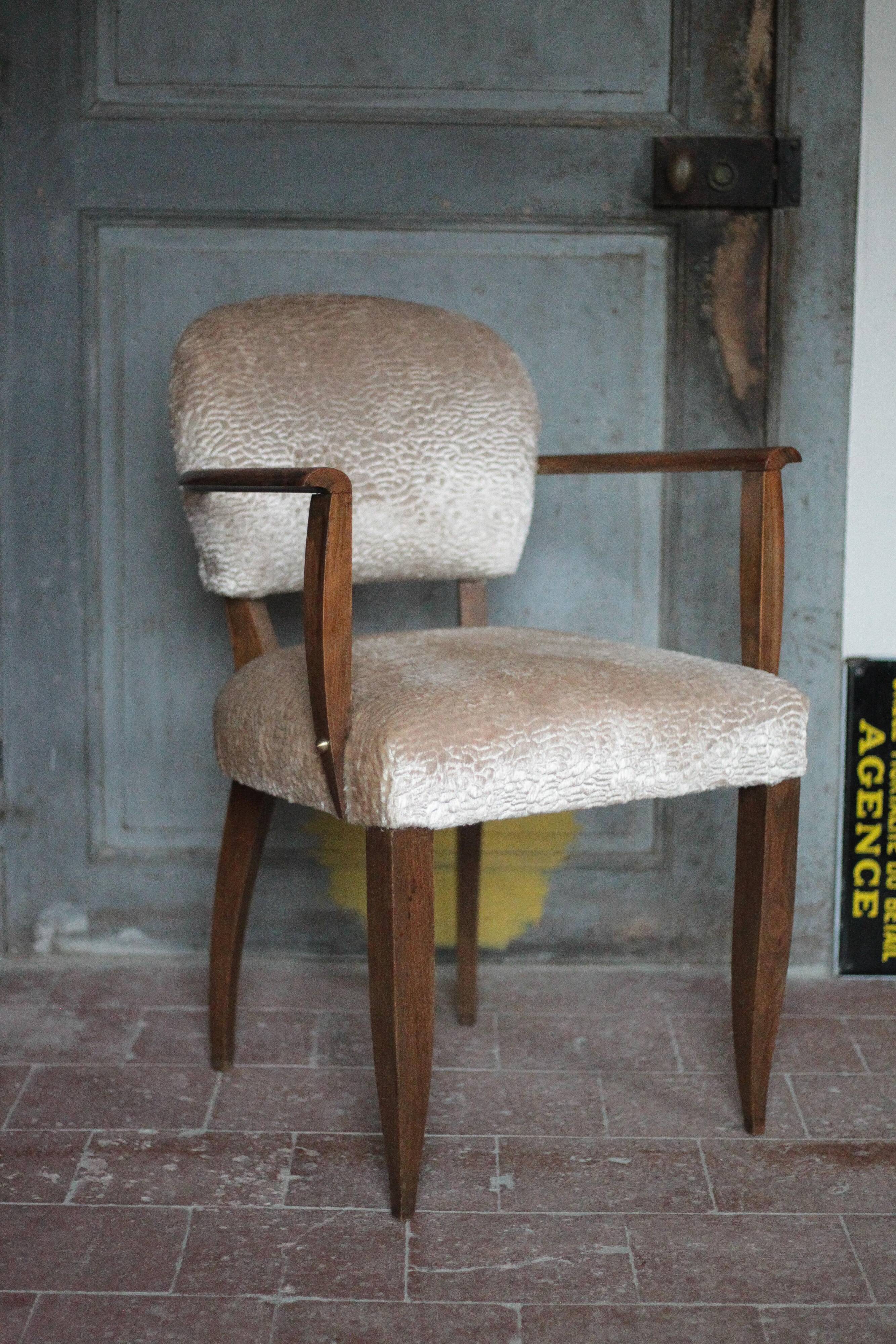 Pair of bridge chairs in wood and powder pink satin-effect fabric, Art Deco style