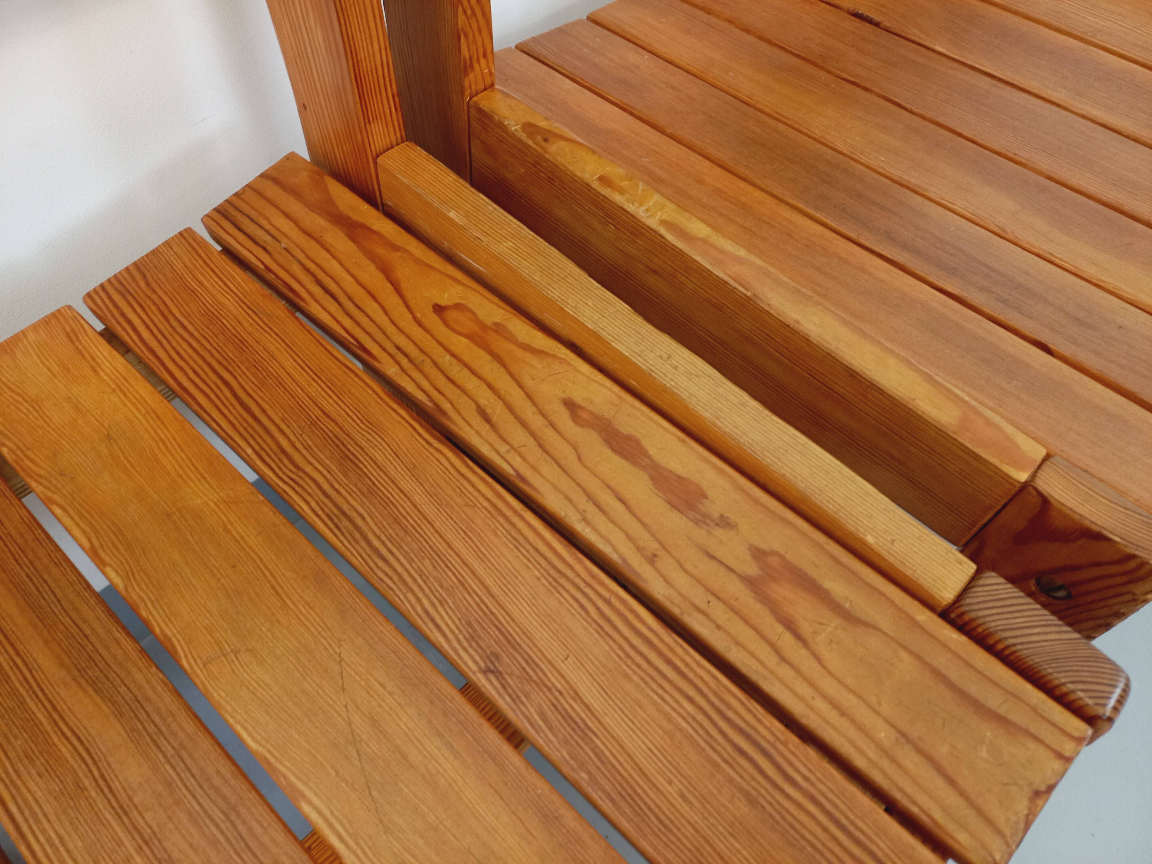 Set of 4 vintage pine chairs from the 70s