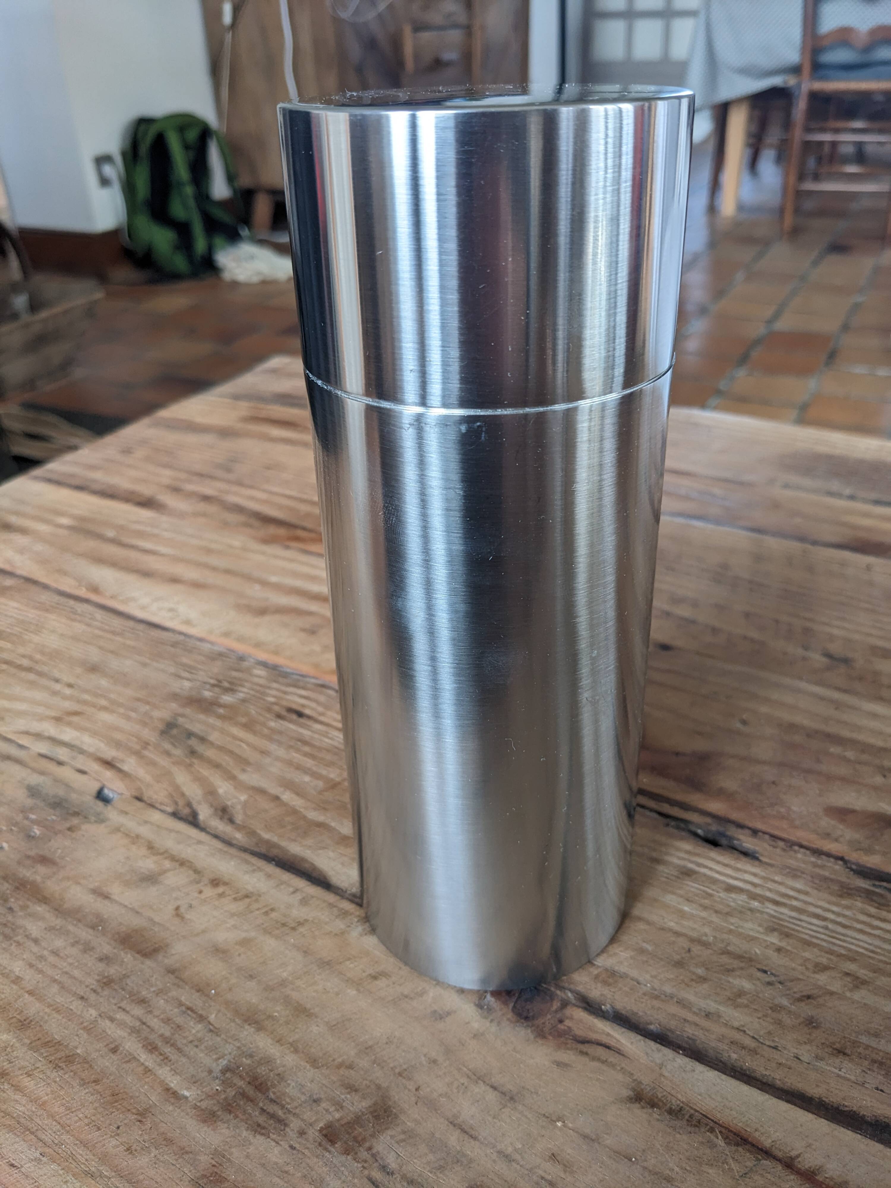 Cylinda line shaker in vintage stainless steel - design Arne Jacobsen for Stelton