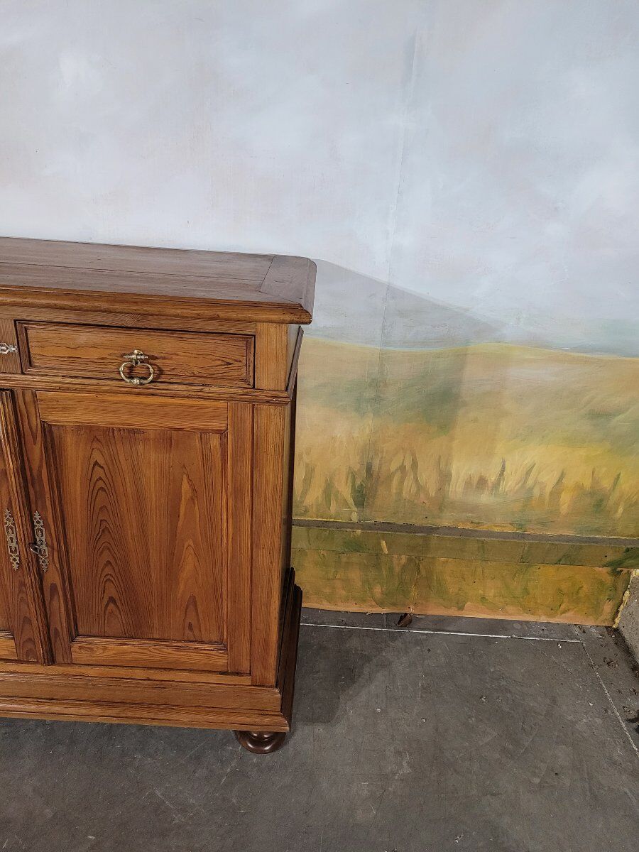 Low buffet in fir wood