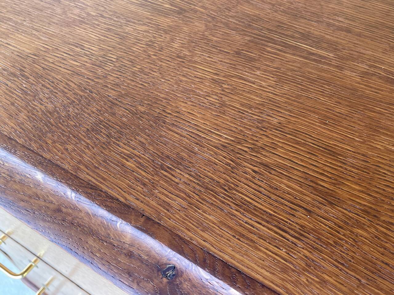 Commode vintage en noyer, pieds compas , circa 1950s