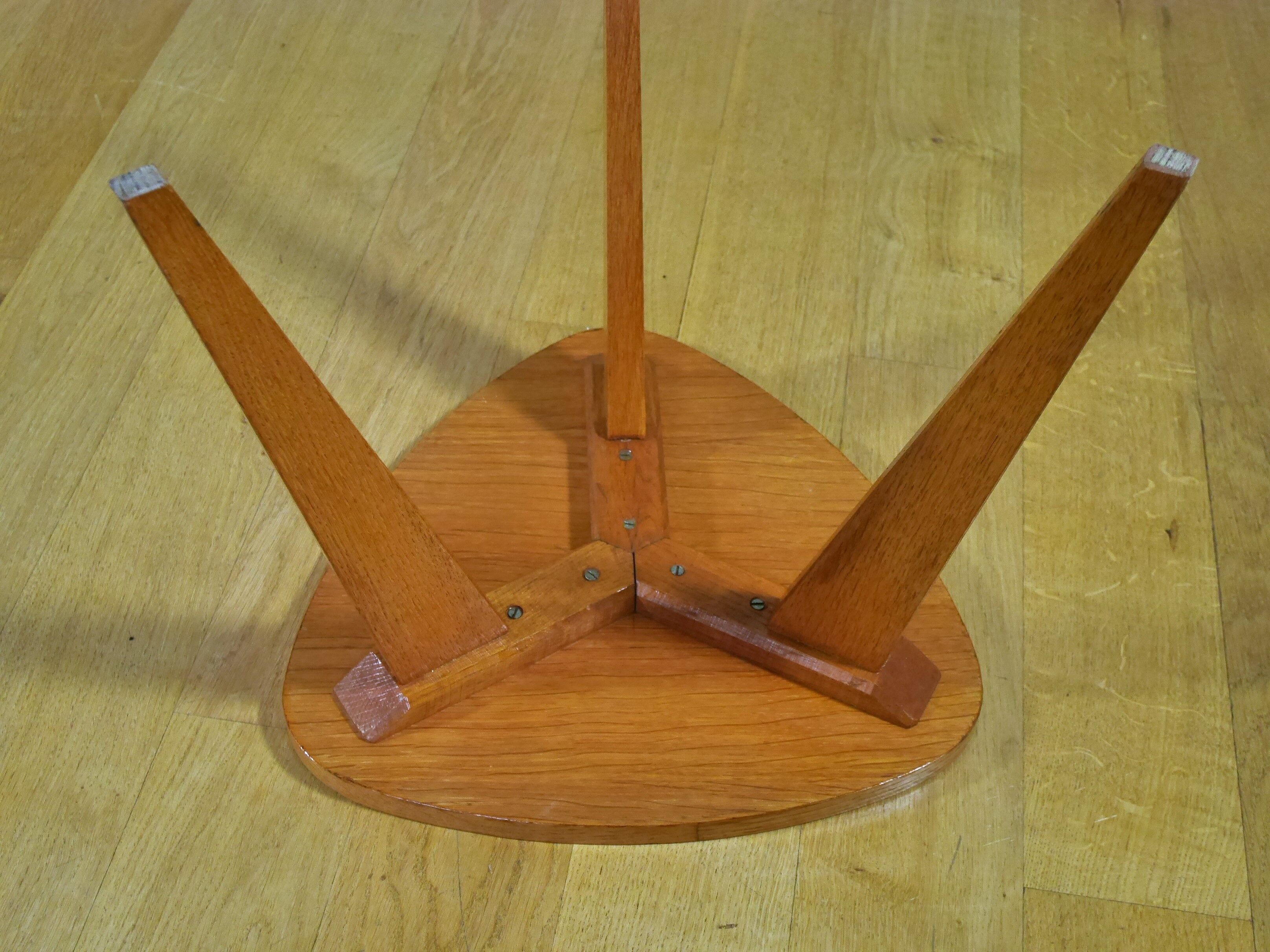 Tripod table oak 50s