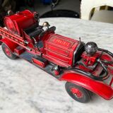 Vintage fire truck "So prairie" from 1926