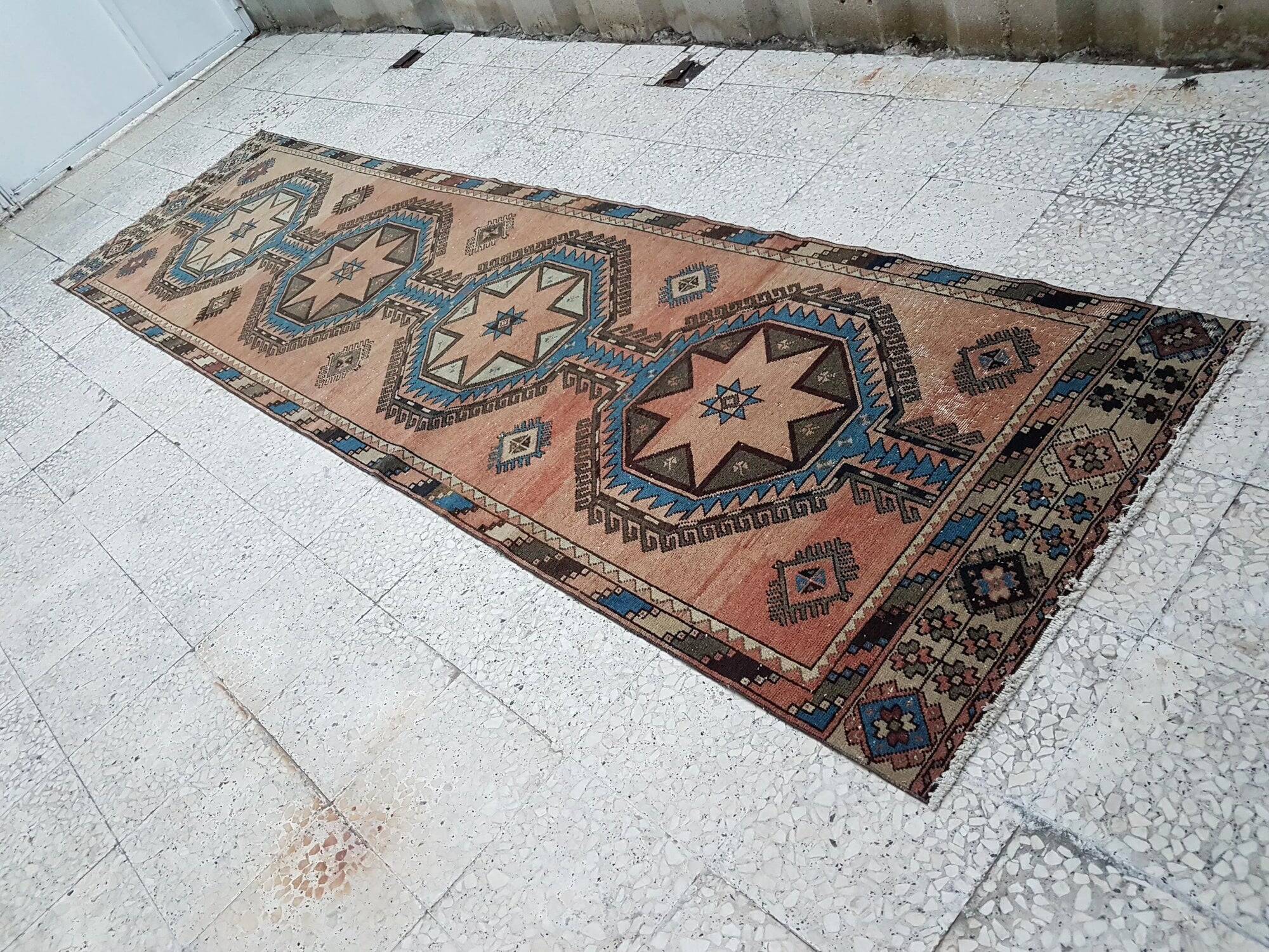 Tapis de couloir turc vintage