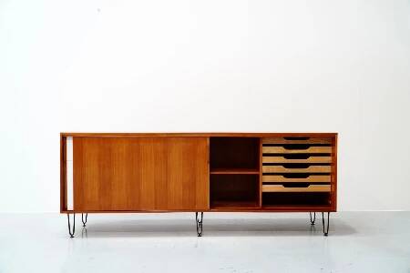 Alfred Hendrickx, Sideboard with Ceramic Art by Willy Meysmans