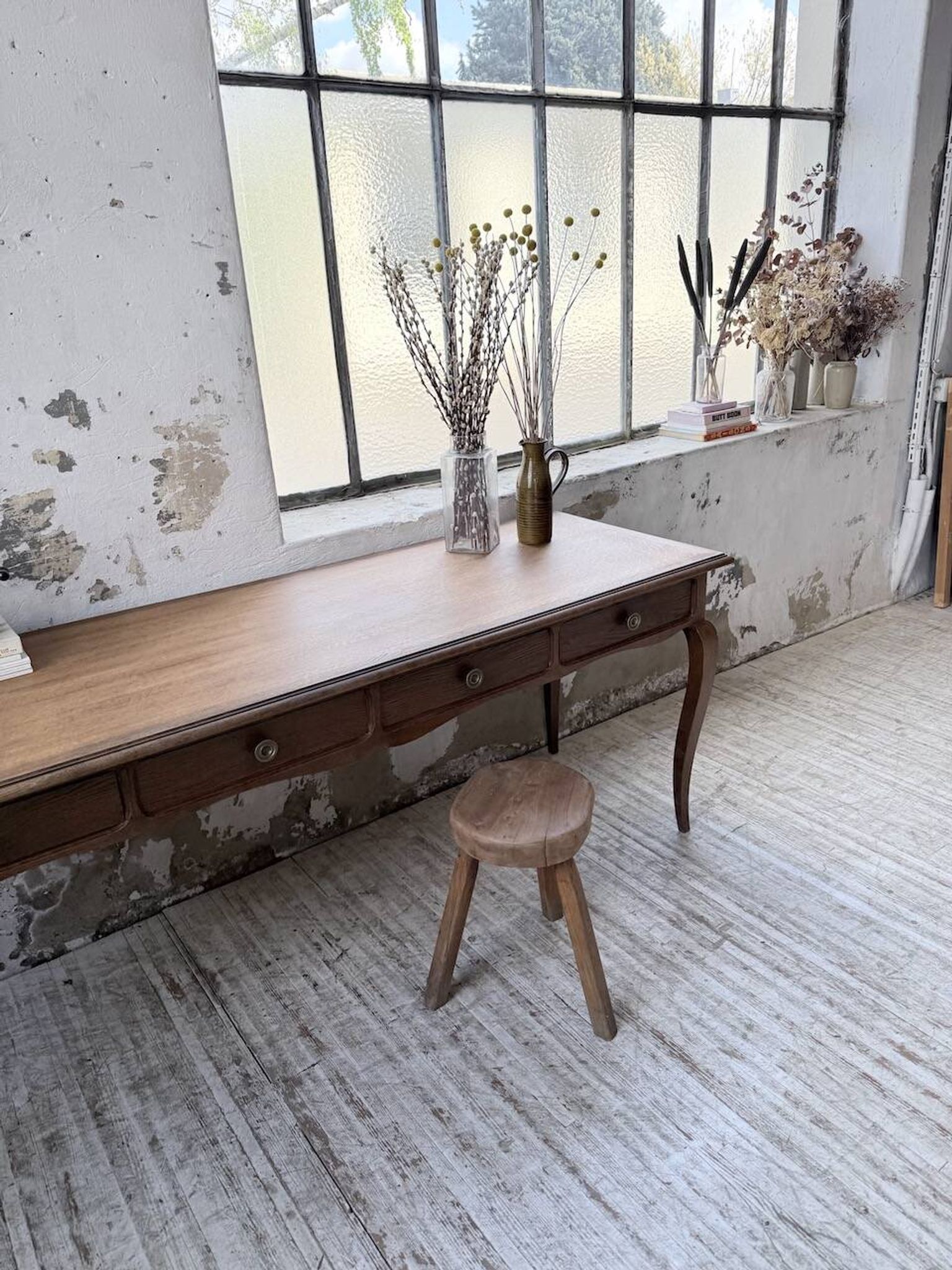 Oak console table from the 1960s.