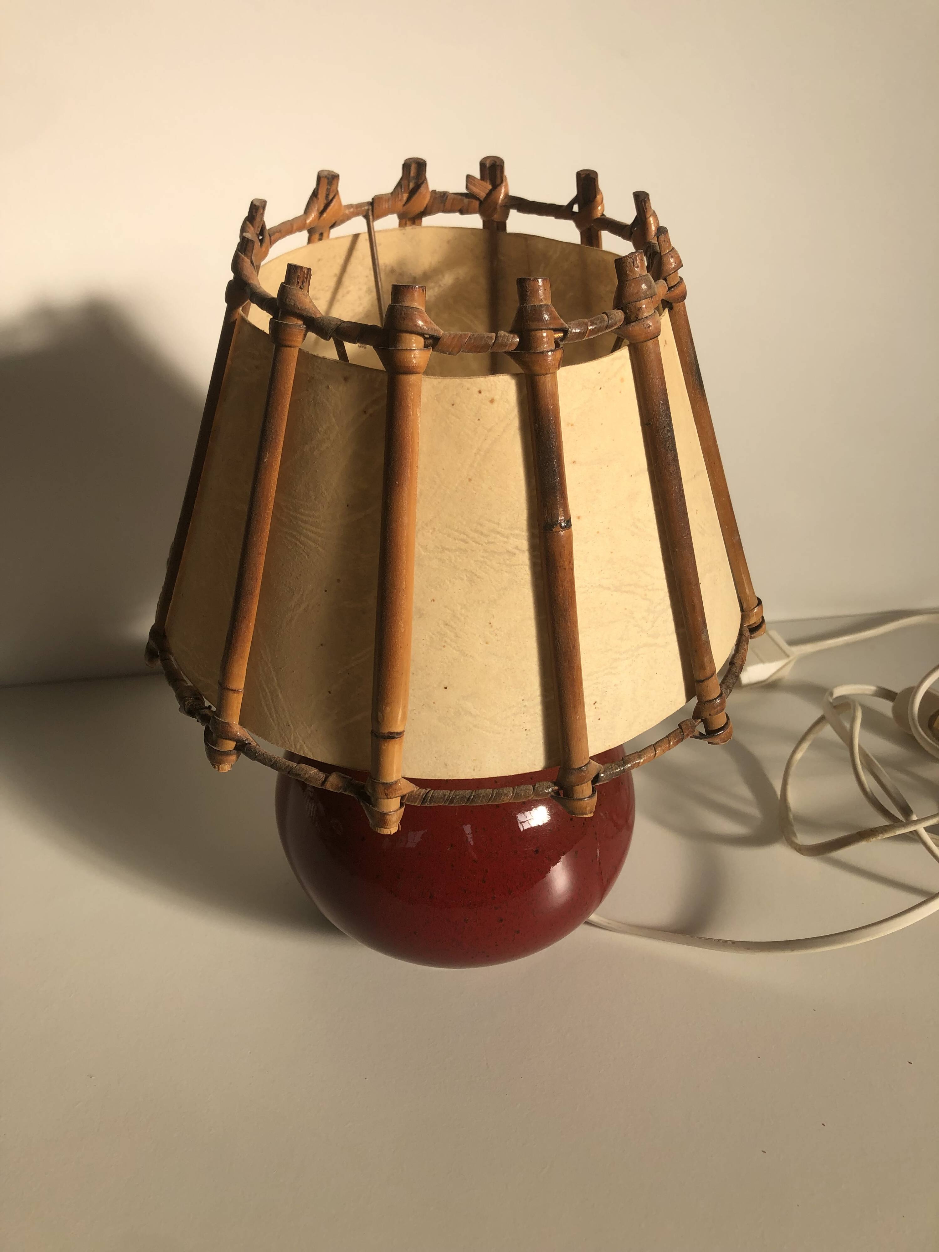 Lampe céramique rouge