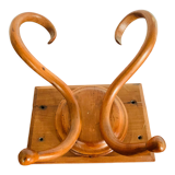 Wall-mounted coat rack