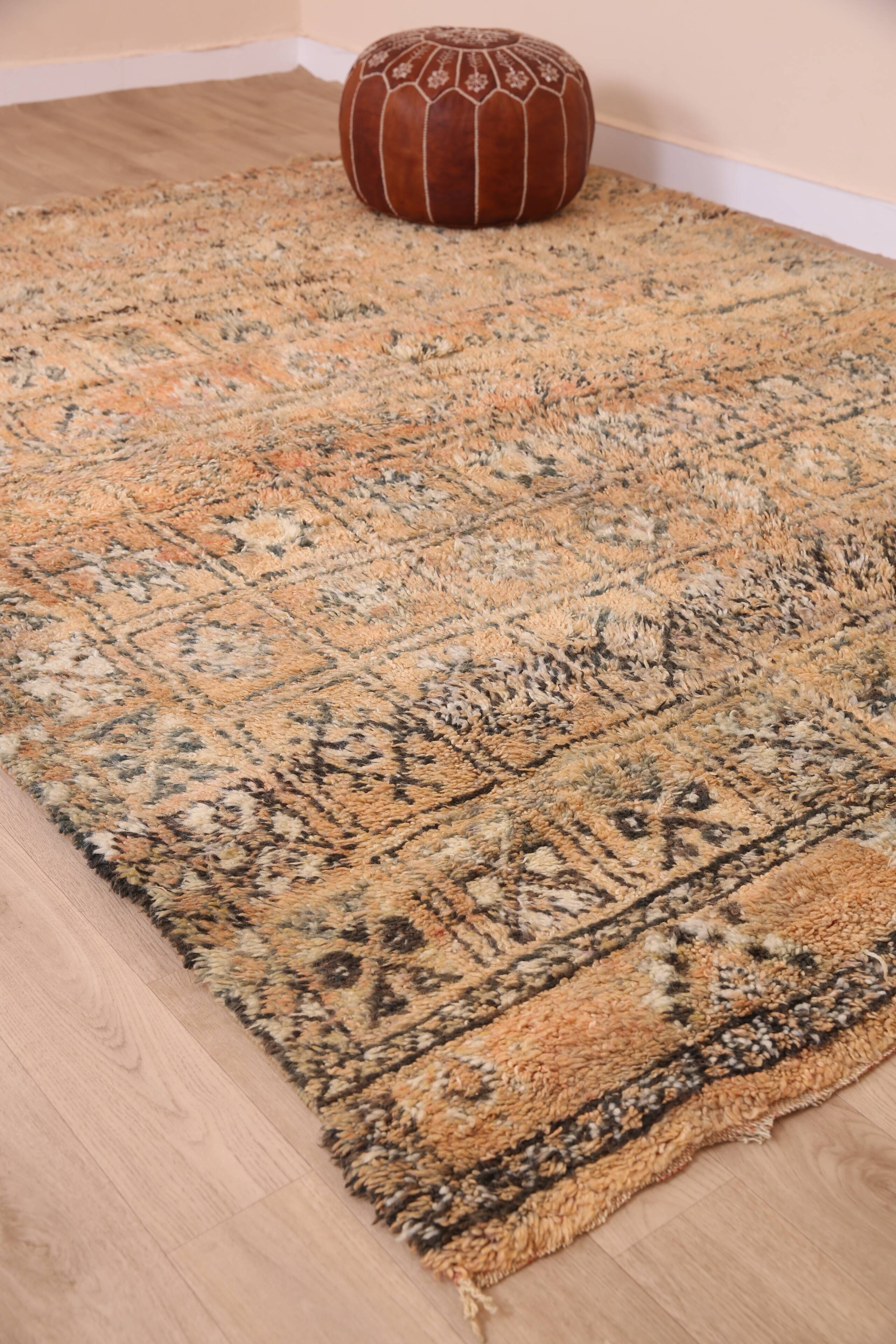 Peach Vintage Moroccan Rug 210 x 270 cm, Berber Wool Rug, Handmade Boho Rug