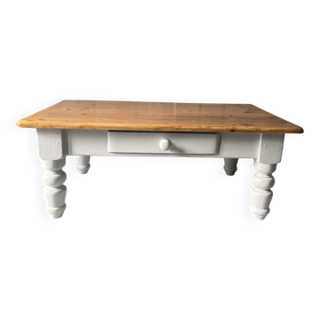 Farmhouse coffee table