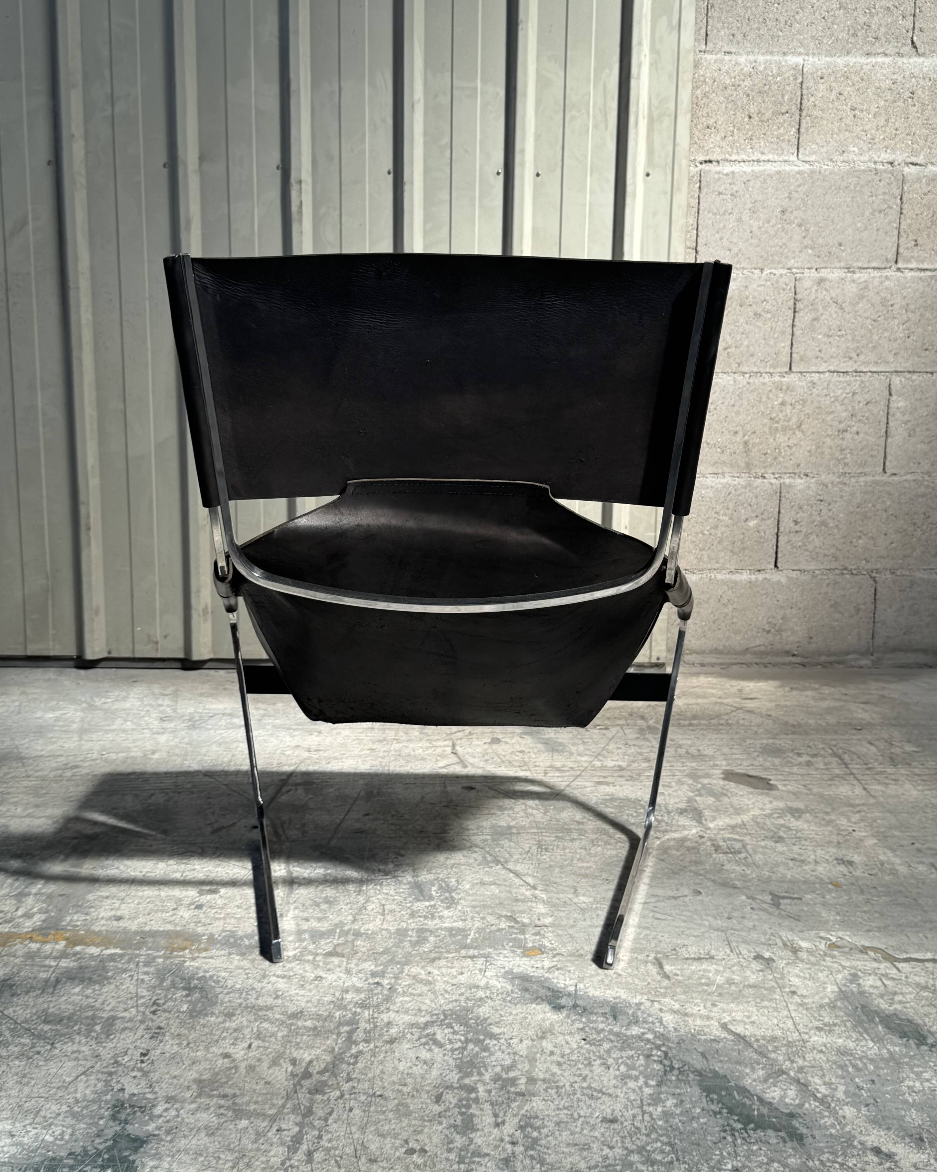 F444 armchair in black leather by Pierre Paulin for Artifort 00's